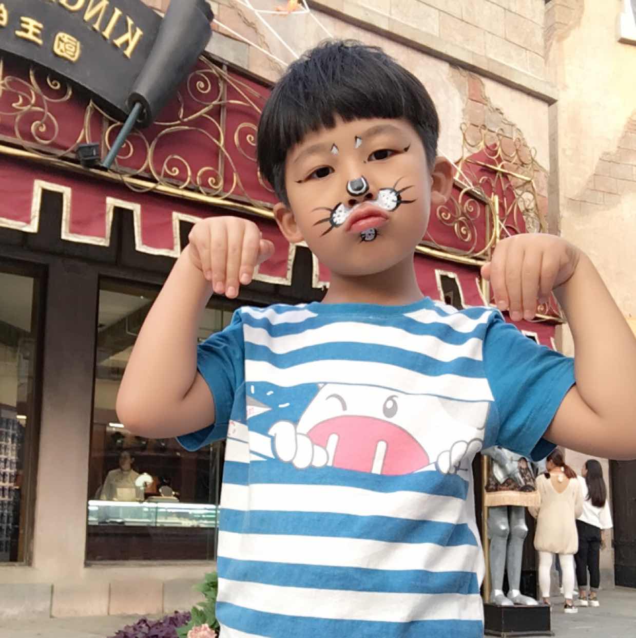 东伯妈妈头像