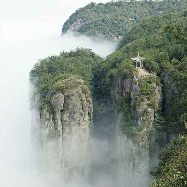 华山论剑176869796头像