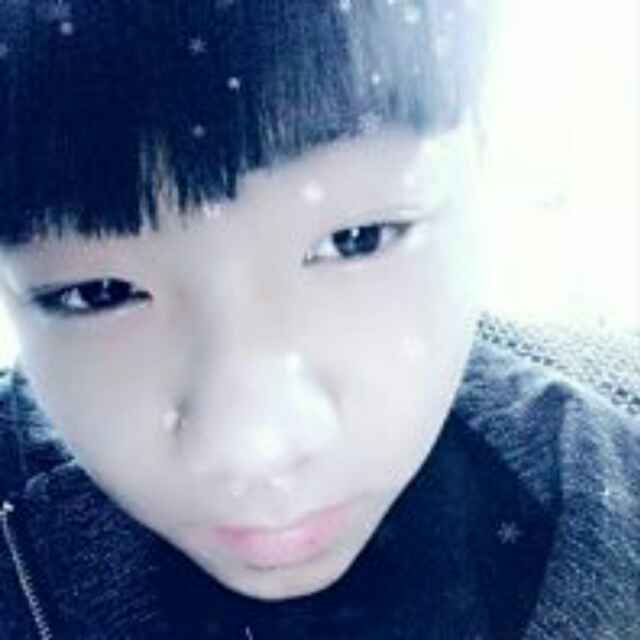 幸运轮船oF头像