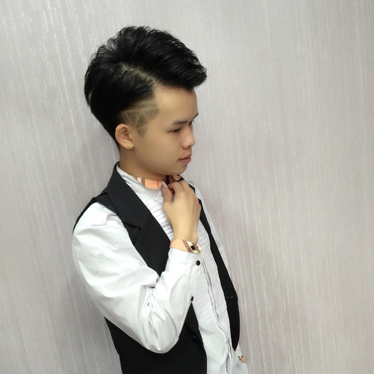 北漂发型师:文文吖的个人主页 - 西瓜视频