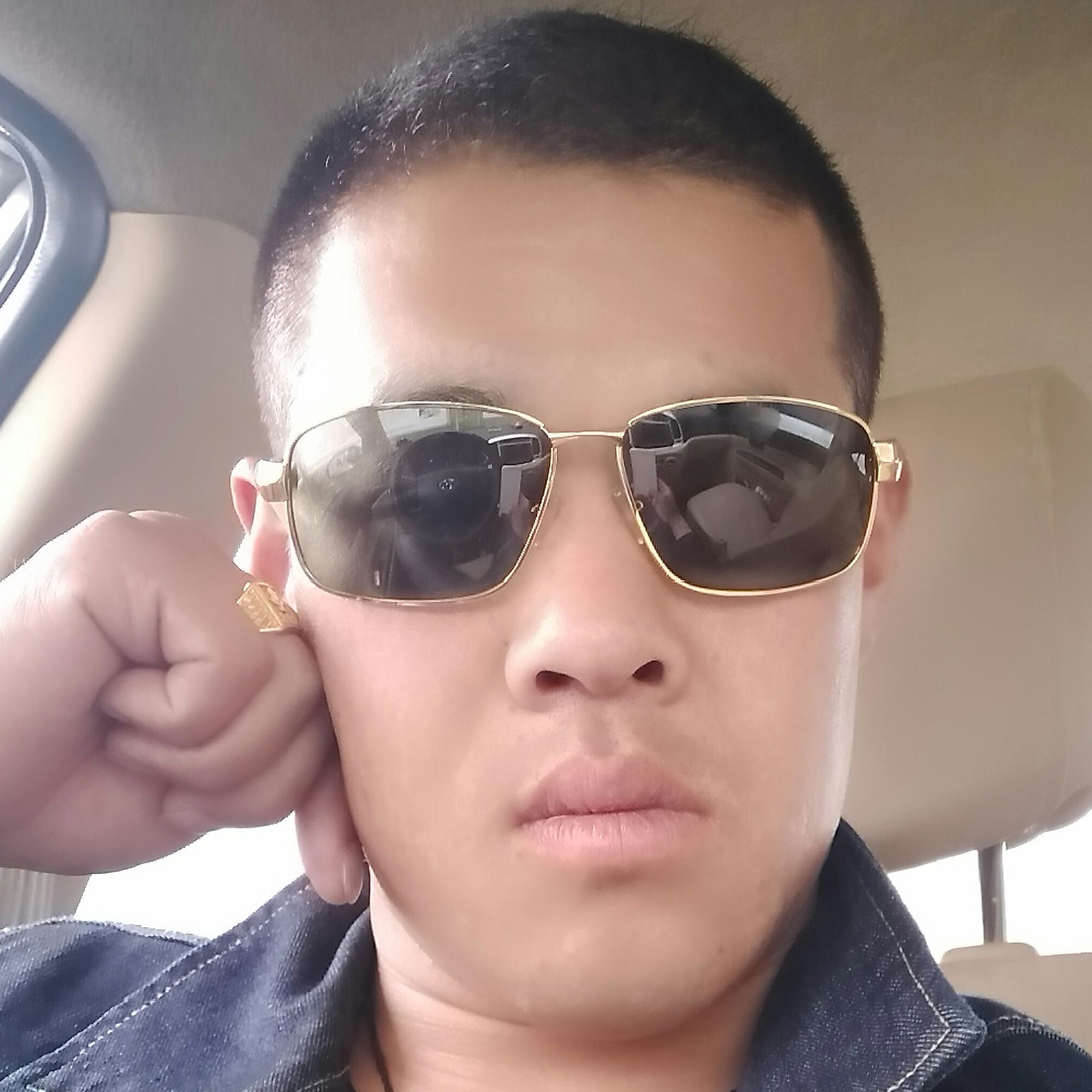 大滁州辉哥头像