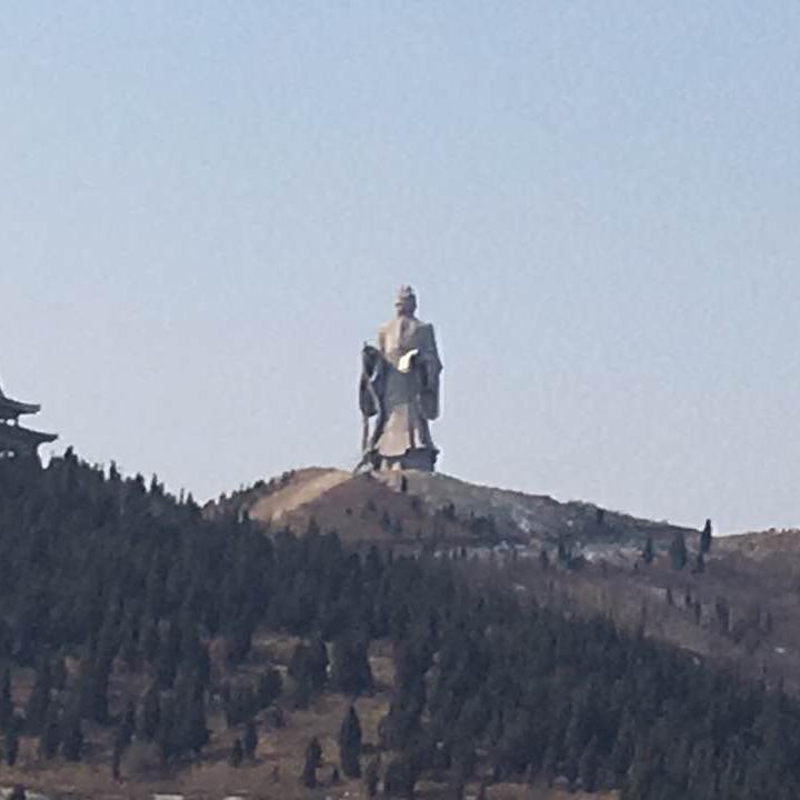 小张有见解头像