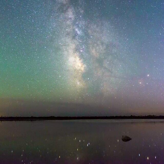 星河头像