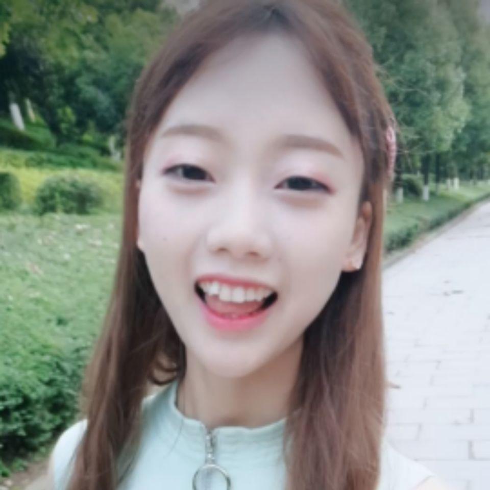 燕媚儿小吃货头像