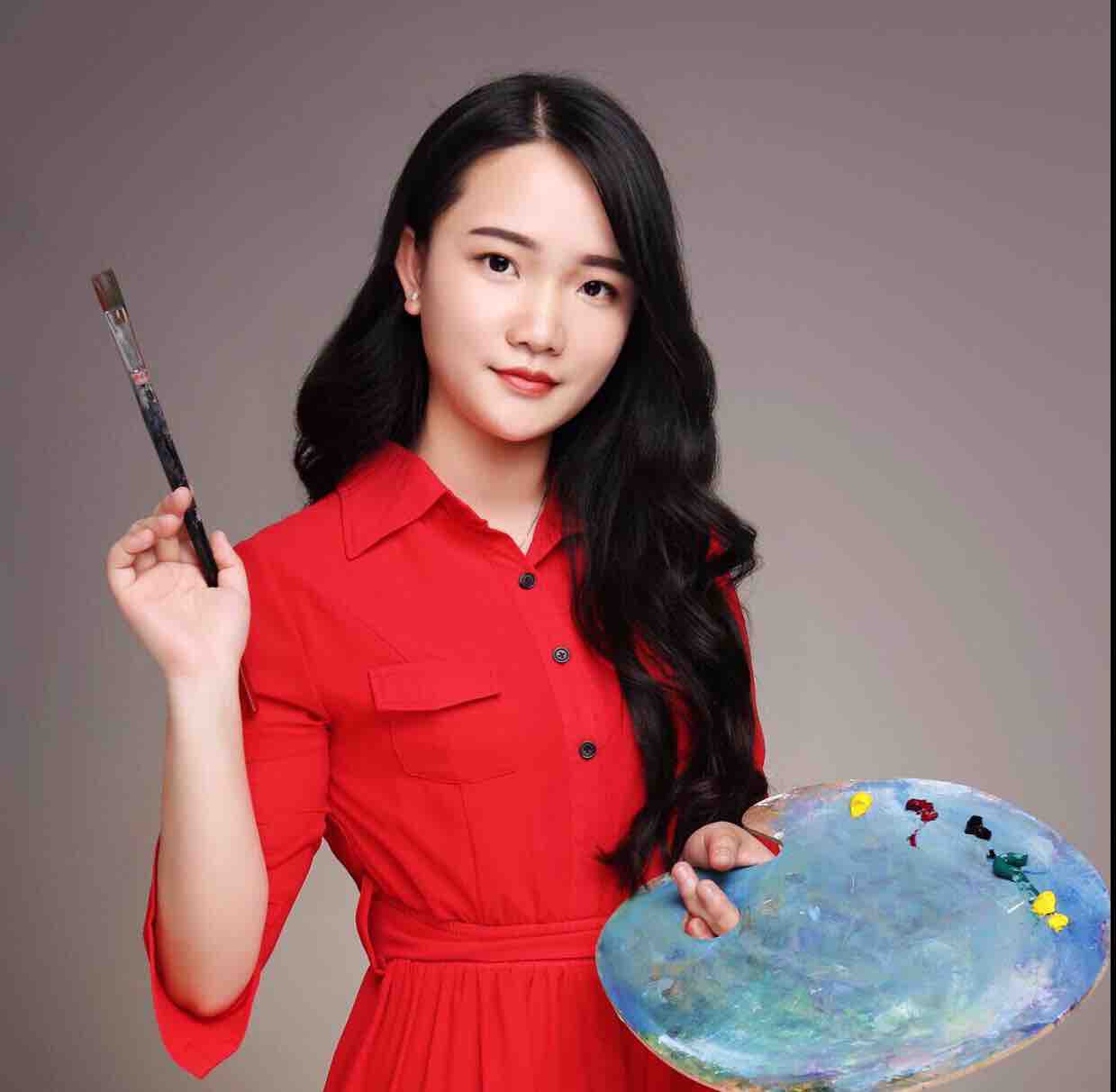 詹欣悦在画画头像