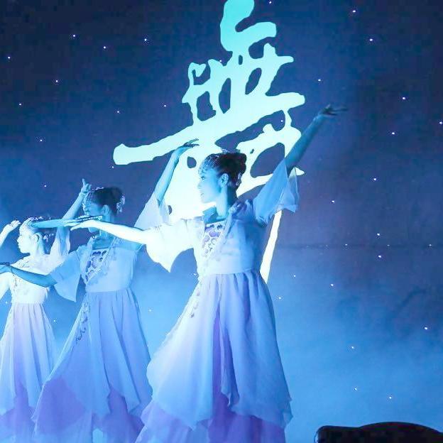 晓燕影视头像