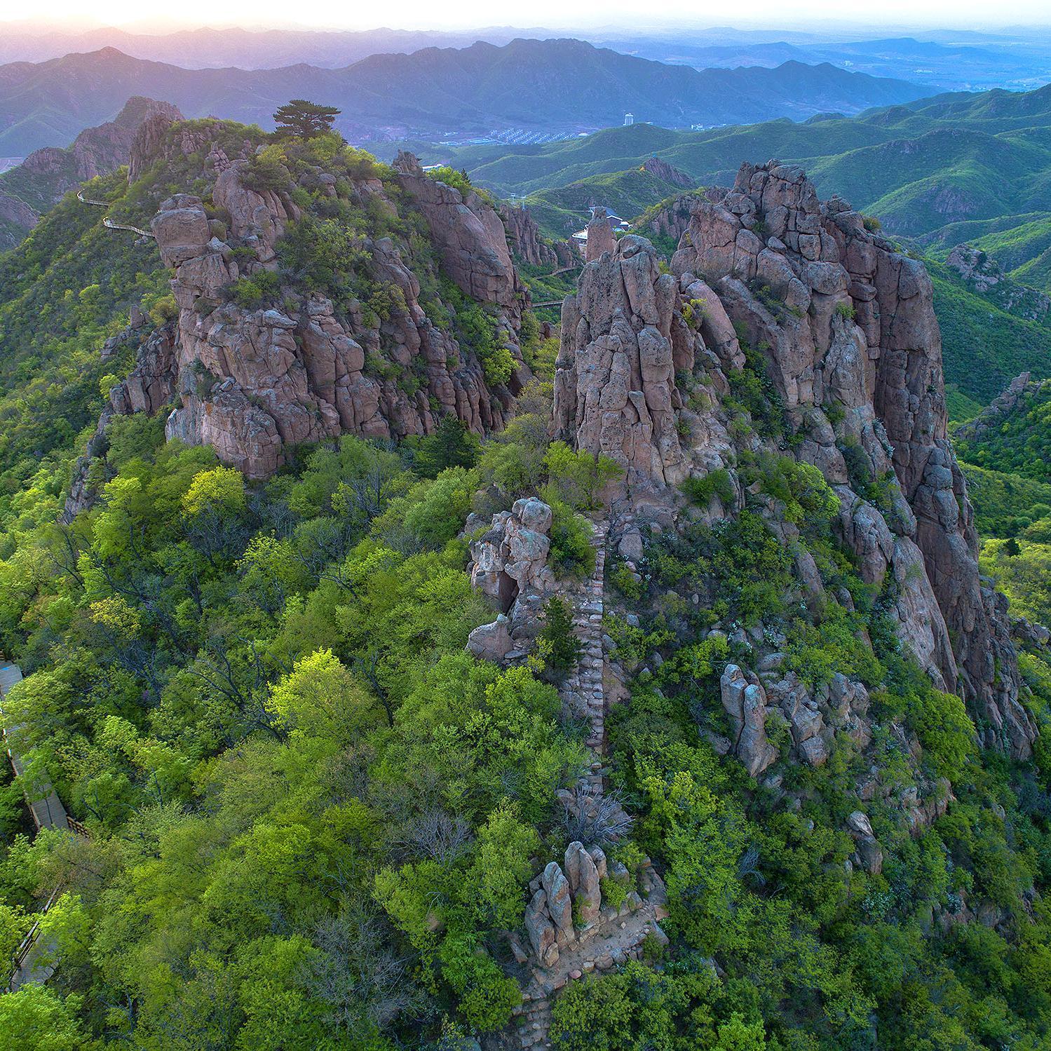 北票大黑山旅游景区