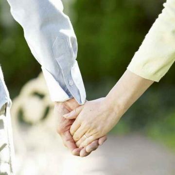 左手牵右手89834701