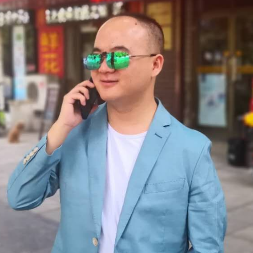 A严飞鹏中泰一家亲头像